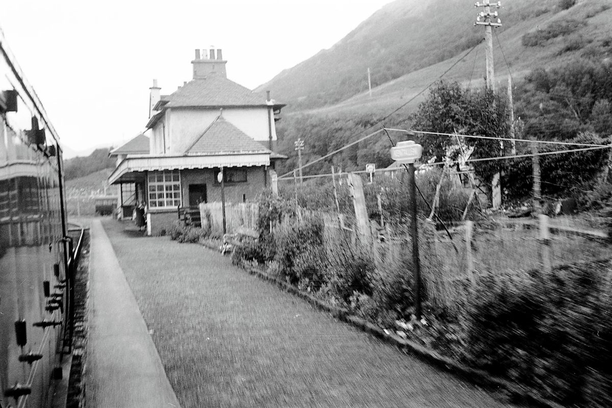 The Kentallen station house