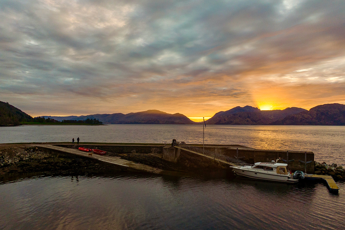 SunsetHigh20thApril24_2.jpg