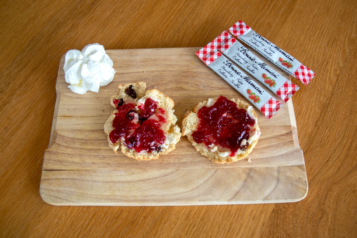 SconesWithJam1200x800.jpg