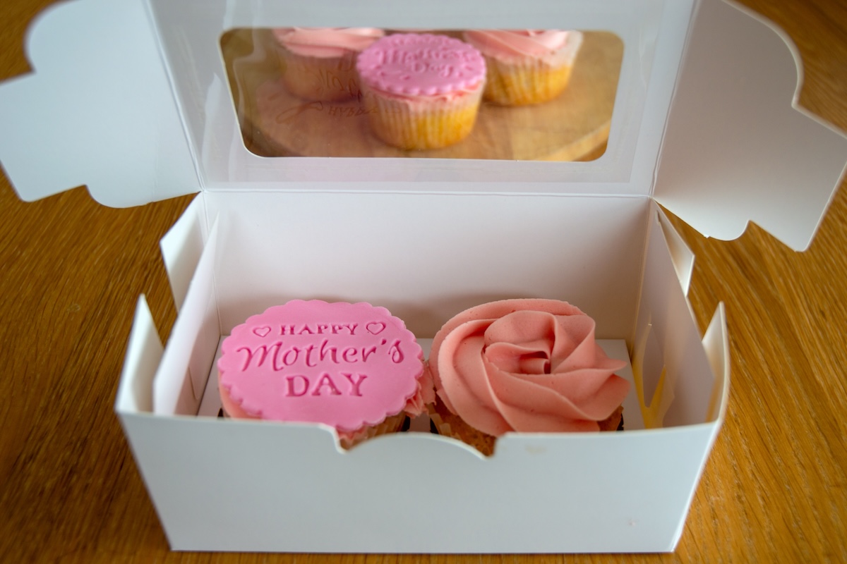Cupcake21200x800.jpg