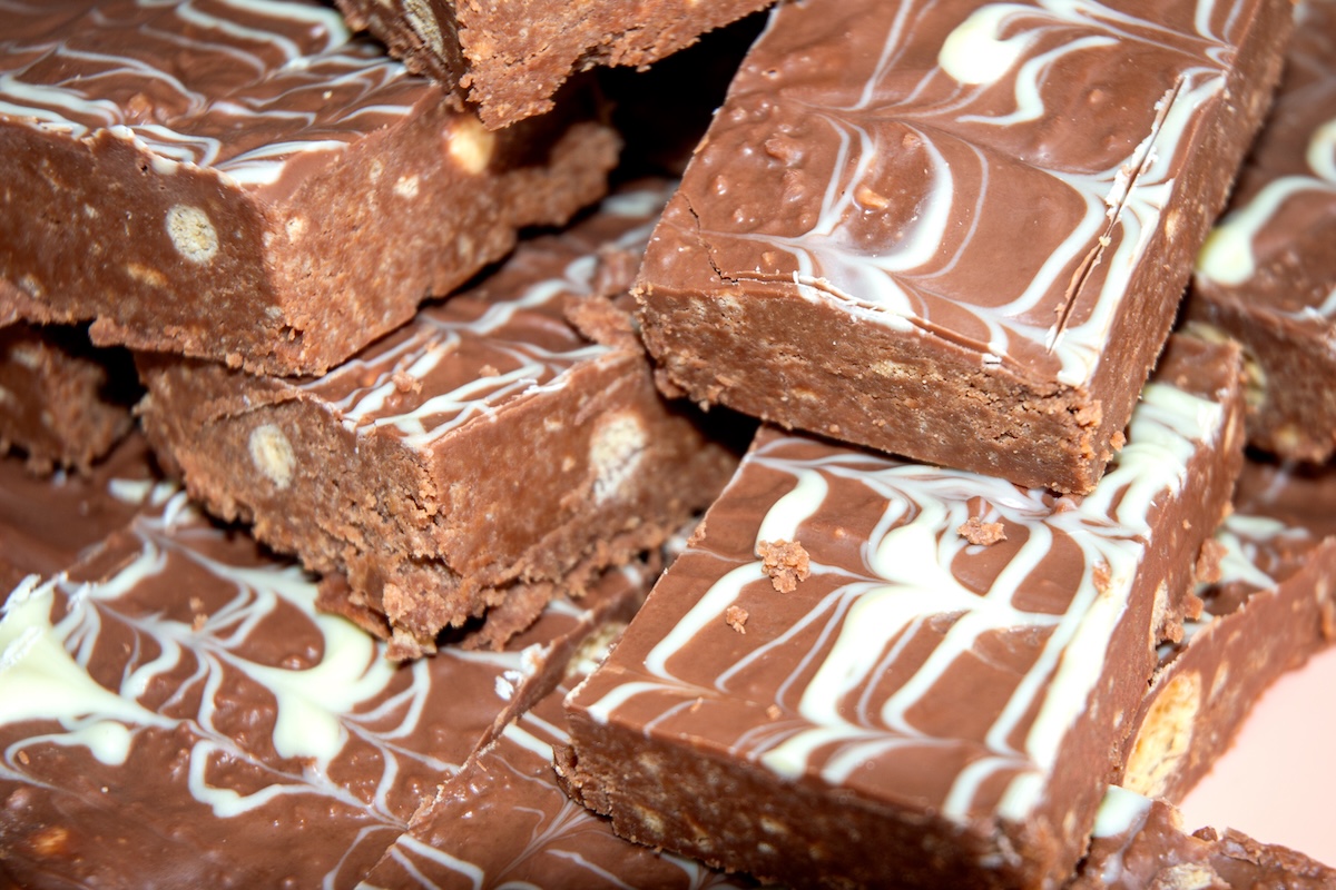 MalteserCake31200x800.jpg
